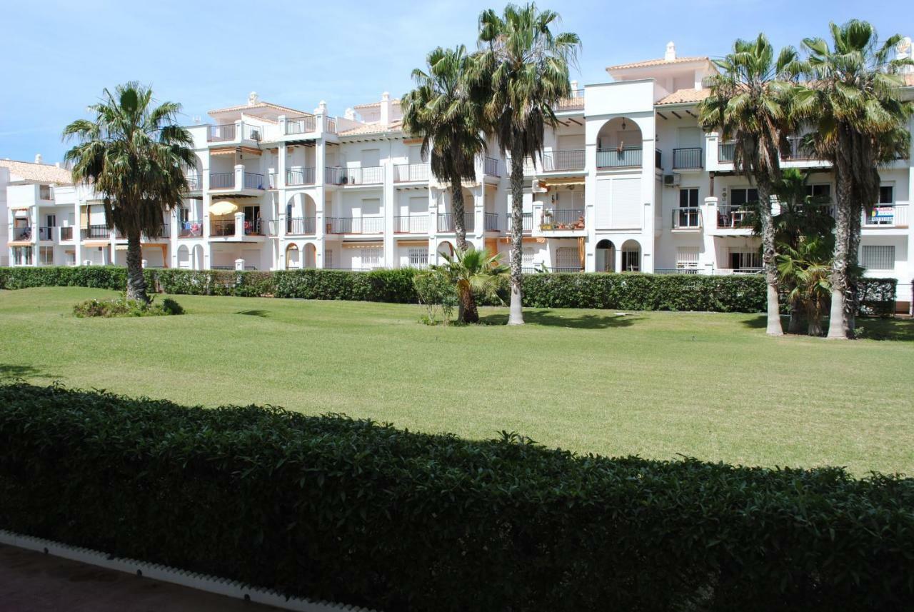 Apartamentos Laguna Beach ตอร์ร็อกซ์ ภายนอก รูปภาพ