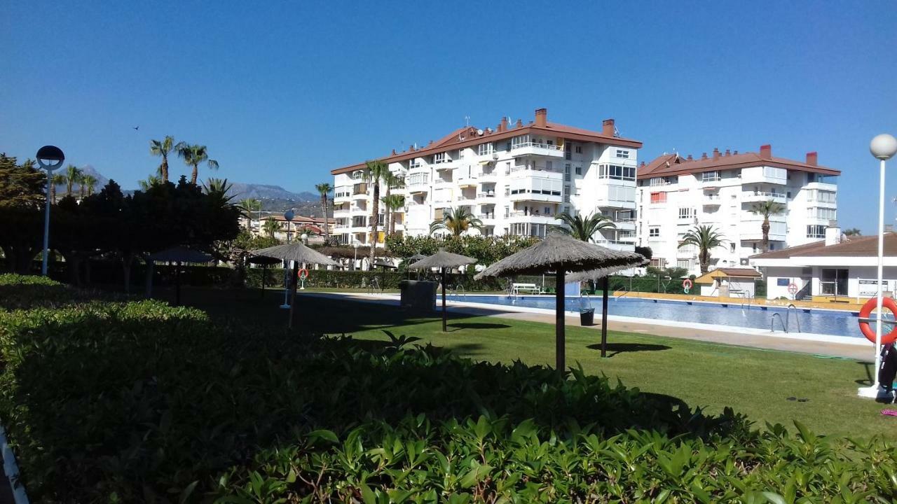 Apartamentos Laguna Beach ตอร์ร็อกซ์ ภายนอก รูปภาพ